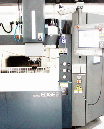 M&aacute;quina de chispa de precisi&oacute;n